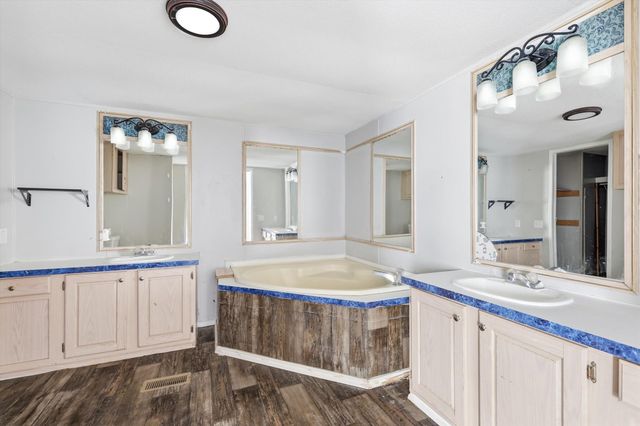 316 Summit Drive, Springtown, TX 76082