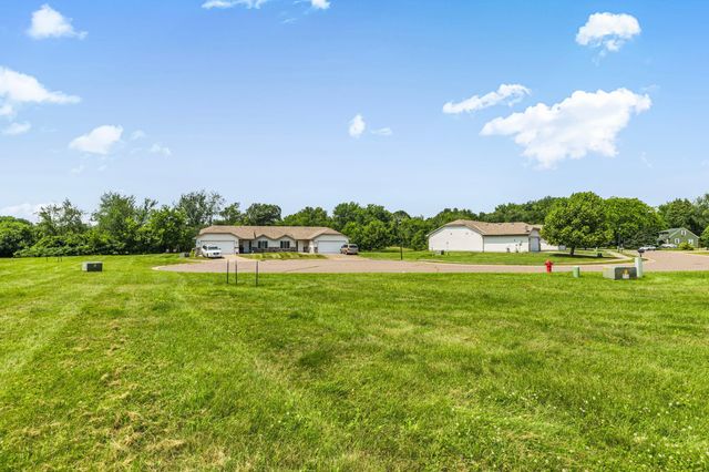 215 Appaloosa Court, Braham, MN 55006