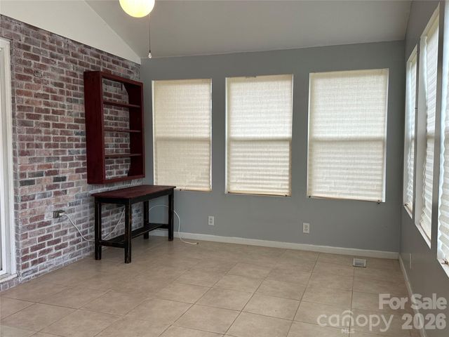5212 Walter Starnes Place, Granite Falls, NC 28630