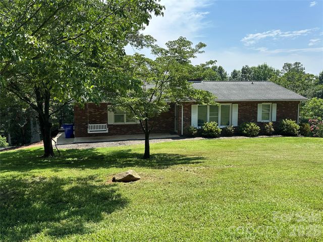 5212 Walter Starnes Place, Granite Falls, NC 28630