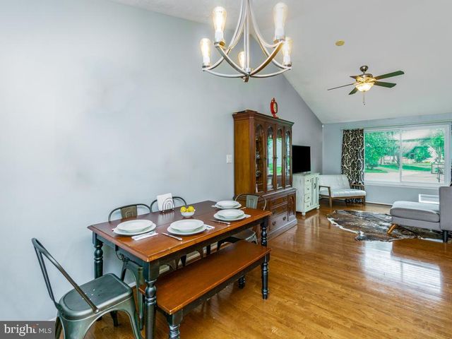 3827 DITTANY CT, Chantilly, VA 20151