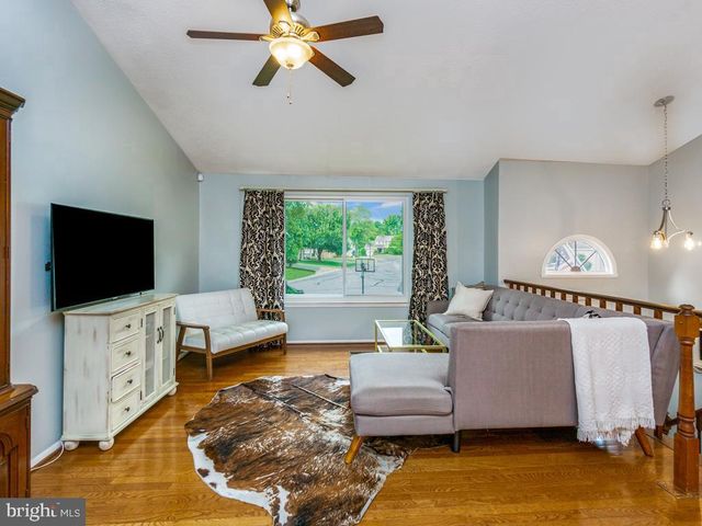 3827 DITTANY CT, Chantilly, VA 20151