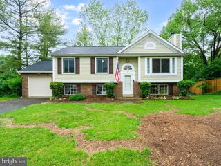 3827 DITTANY CT, Chantilly, VA 20151