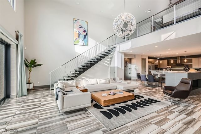 861 Vegas View Drive, Henderson, NV 89052