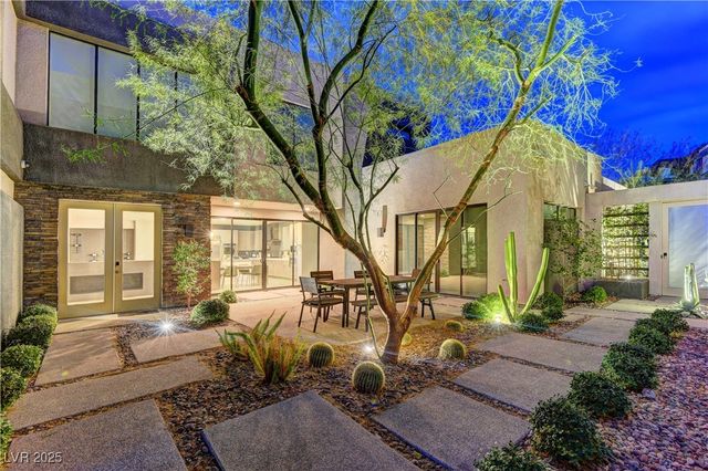 861 Vegas View Drive, Henderson, NV 89052