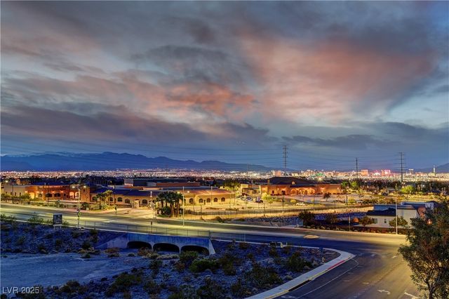 861 Vegas View Drive, Henderson, NV 89052