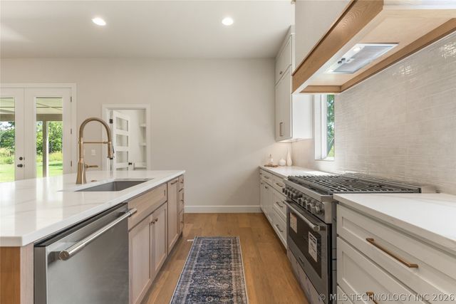 17822 E Patriot Drive, Owasso, OK 74055