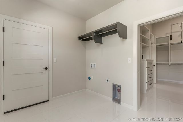 17822 E Patriot Drive, Owasso, OK 74055