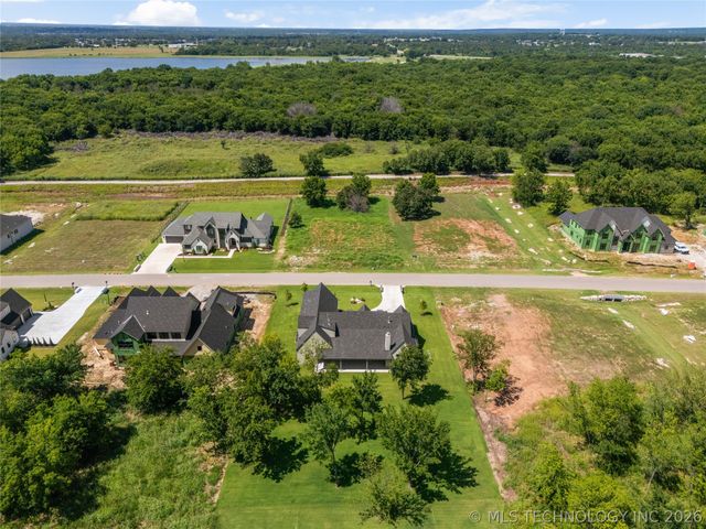 17822 E Patriot Drive, Owasso, OK 74055