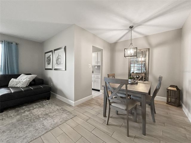 1600 W LAKE PARKER DRIVE C4, Lakeland, FL 33805