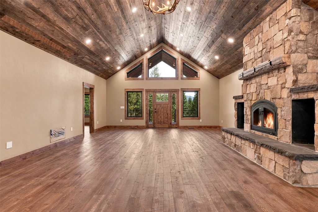 1671 Jordan Way, Victor, MT 59875 photo 3