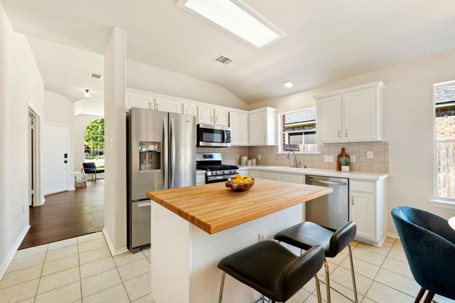 2218 Macaw DR, Cedar Park, TX 78613