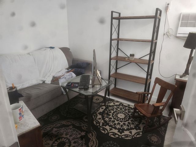 1505 NE 15th Avenue 1-2, Fort Lauderdale, FL 33304