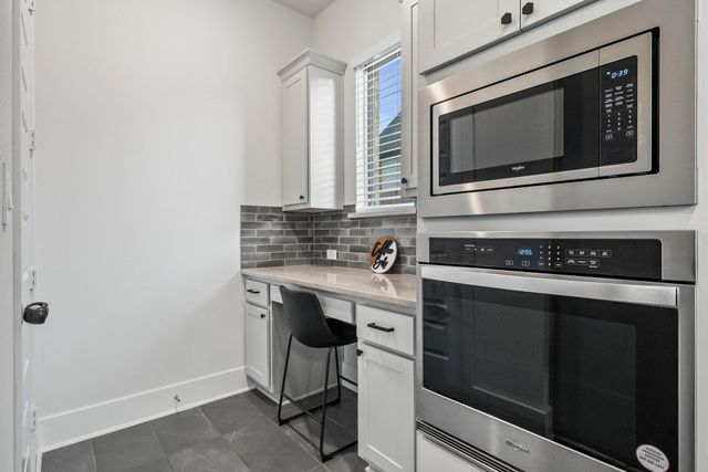 124 Low River LN, Georgetown, TX 78628