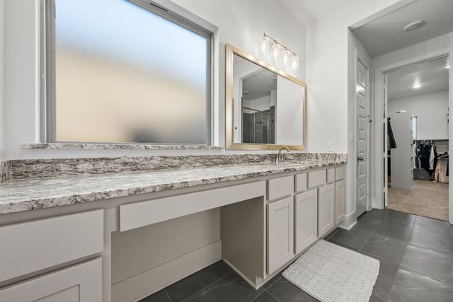 124 Low River LN, Georgetown, TX 78628