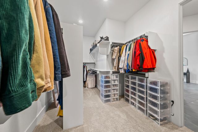 124 Low River LN, Georgetown, TX 78628