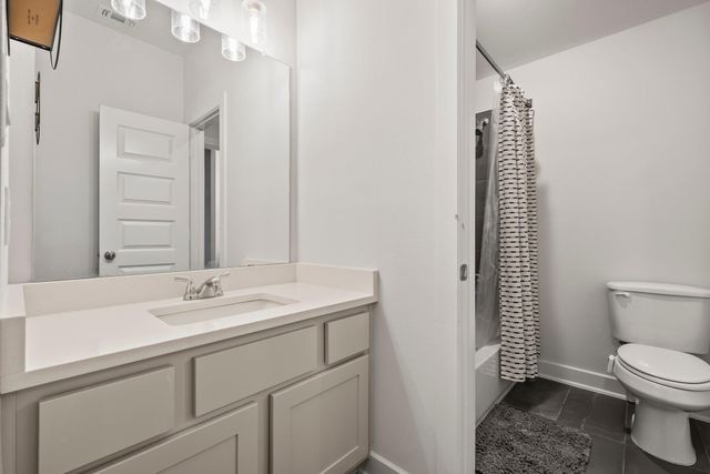 124 Low River LN, Georgetown, TX 78628