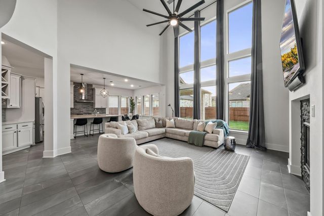 124 Low River LN, Georgetown, TX 78628