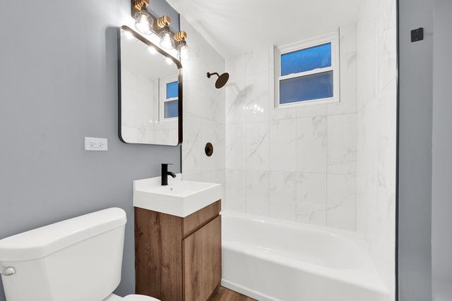 4409 S Rockwell Street, Chicago, IL 60632