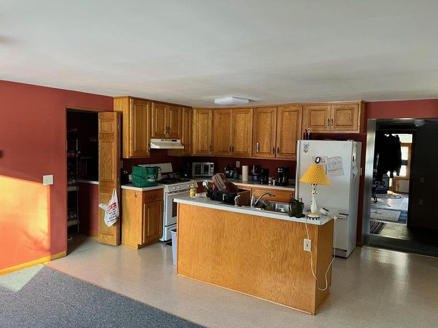 2382 18th Avenue, Friendship, WI 53934