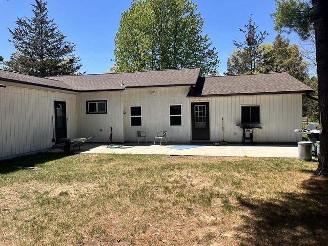 2382 18th Avenue, Friendship, WI 53934