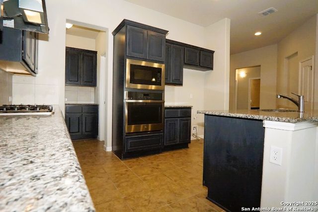 4010 Arena Blanca, San Antonio, TX 78261