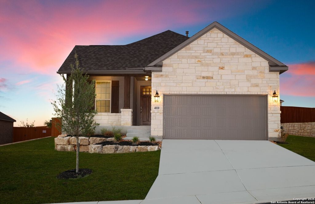 4010 Arena Blanca, San Antonio, TX 78261