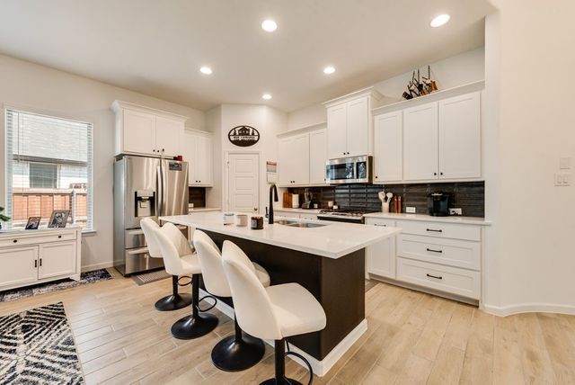 119 Palo Duro Bend, Rhome, TX 76078