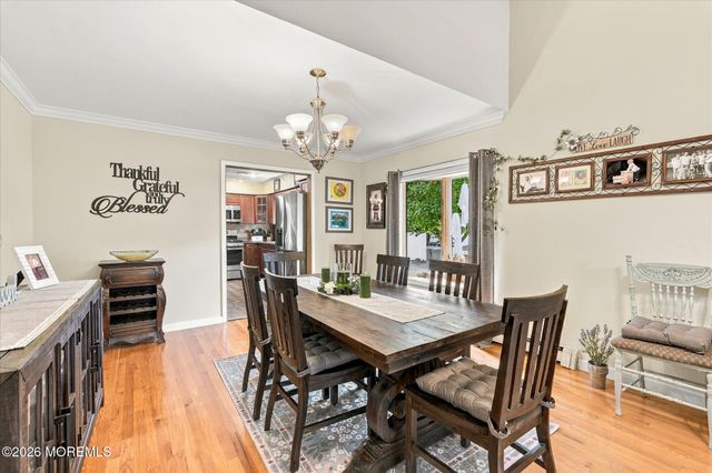 14 Oak Leaf Drive, Waretown, NJ 08758