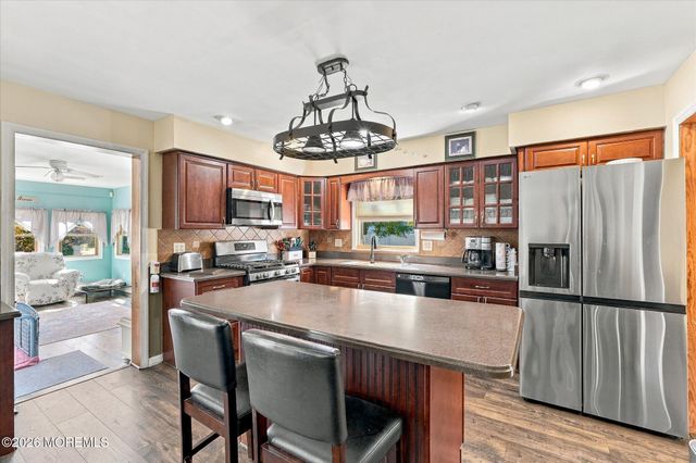 14 Oak Leaf Drive, Waretown, NJ 08758