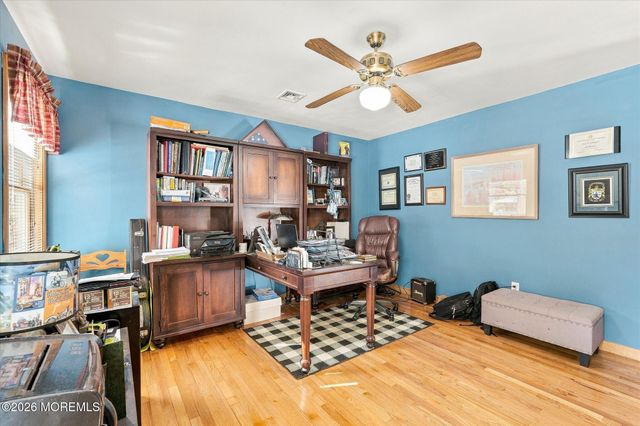 14 Oak Leaf Drive, Waretown, NJ 08758