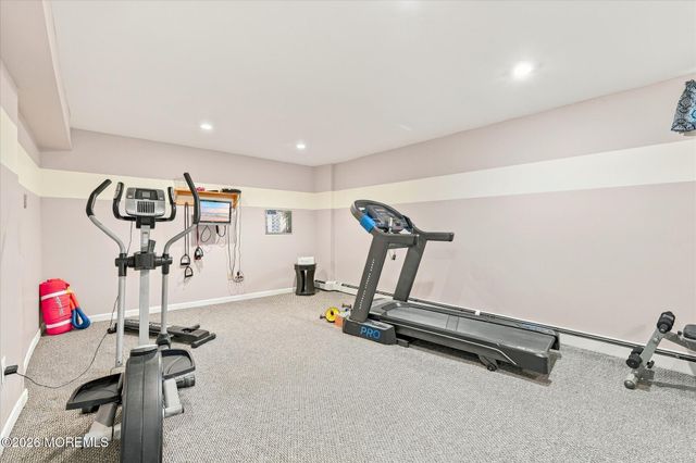 14 Oak Leaf Drive, Waretown, NJ 08758