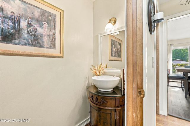 14 Oak Leaf Drive, Waretown, NJ 08758
