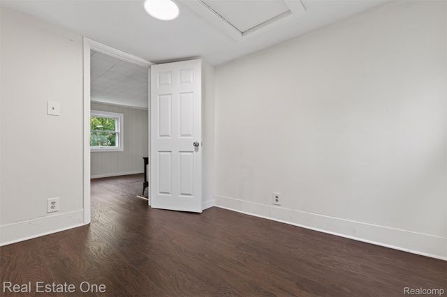 111 S Atwater Street, Durand, MI 48429