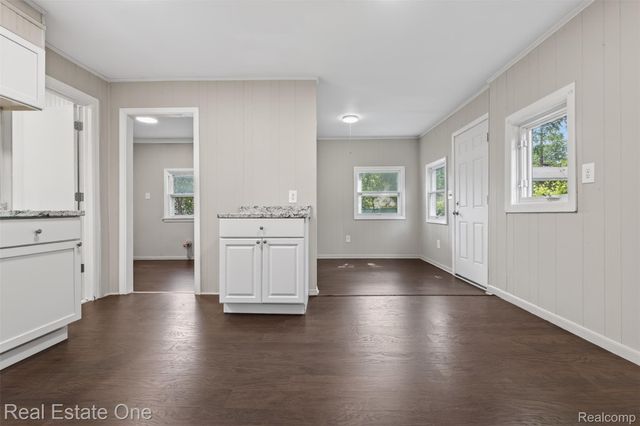 111 S Atwater Street, Durand, MI 48429