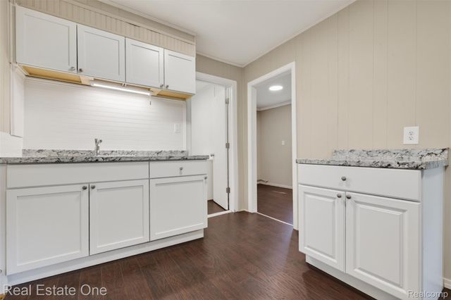 111 S Atwater Street, Durand, MI 48429