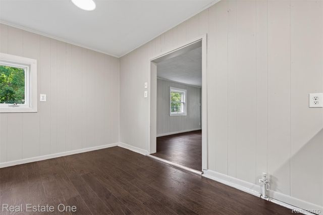111 S Atwater Street, Durand, MI 48429