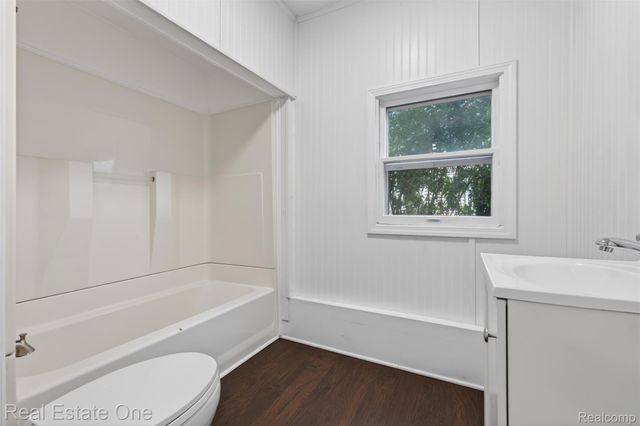 111 S Atwater Street, Durand, MI 48429
