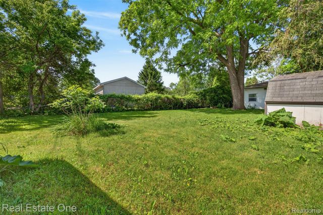 111 S Atwater Street, Durand, MI 48429