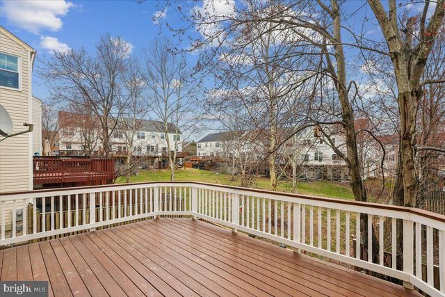 25324 ASHBURY DR, Chantilly, VA 20152