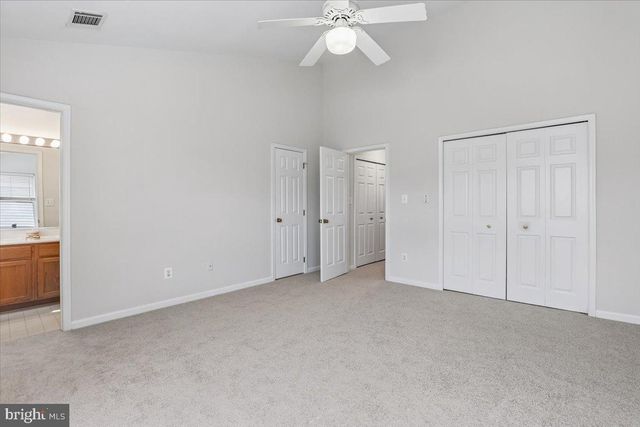 25324 ASHBURY DR, Chantilly, VA 20152