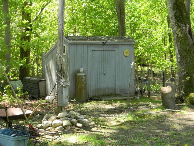 5525 N Comstock Avenue, Beaver Twp, MI 49421