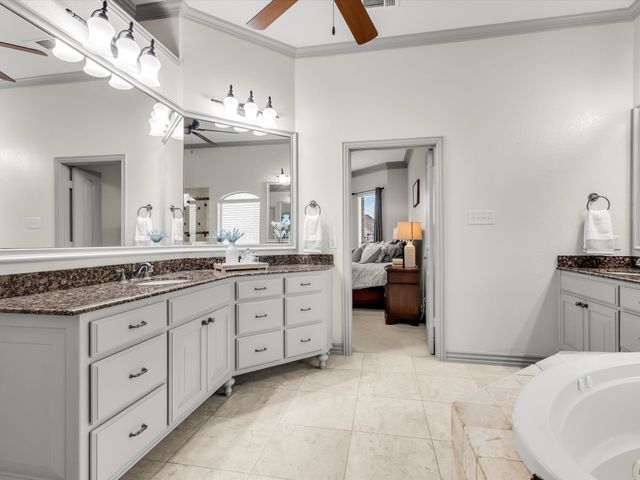 1300 Ruby Lea Lane, Fort Worth, TX 76179