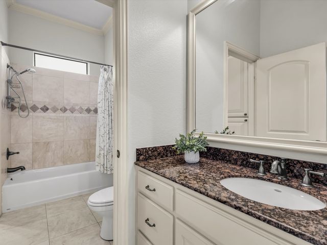 1300 Ruby Lea Lane, Fort Worth, TX 76179