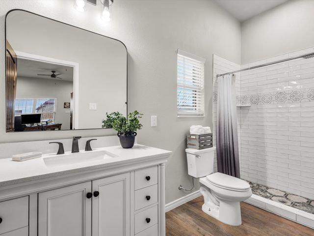 1300 Ruby Lea Lane, Fort Worth, TX 76179