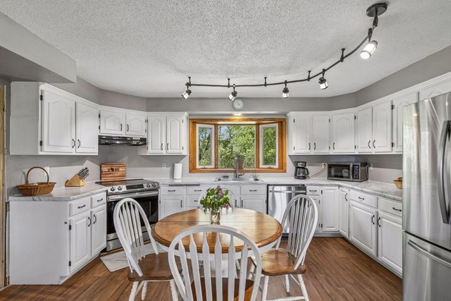 1266 County Road C, New Richmond, WI 54017