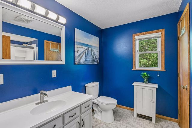 1266 County Road C, New Richmond, WI 54017