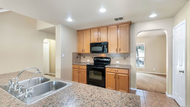 7538 Elegante Way, San Antonio, TX 78266