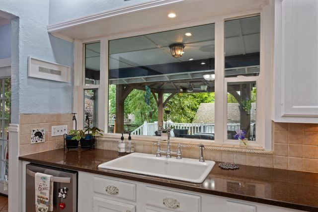 607 W 14th Ave, Spokane, WA 99204