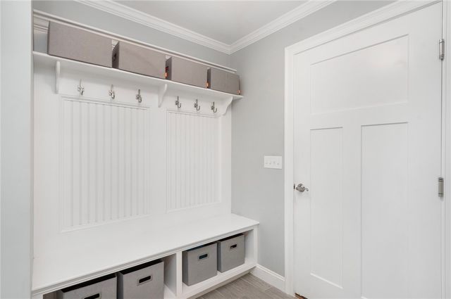 42 East Lantern Road, Lincoln, RI 02865